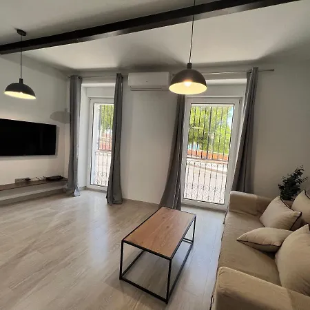 New! Cosy Two Bedroom By The * Alicante
